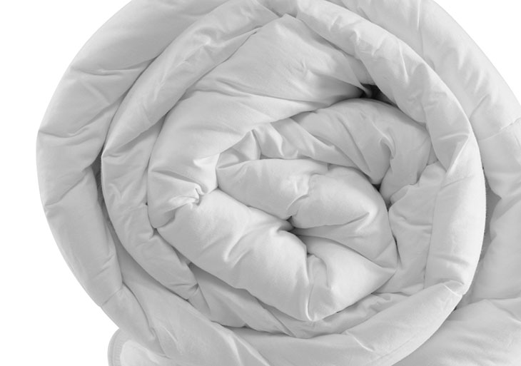 Best Hypoallergenic Comforters and Duvets for Allergy Sufferers